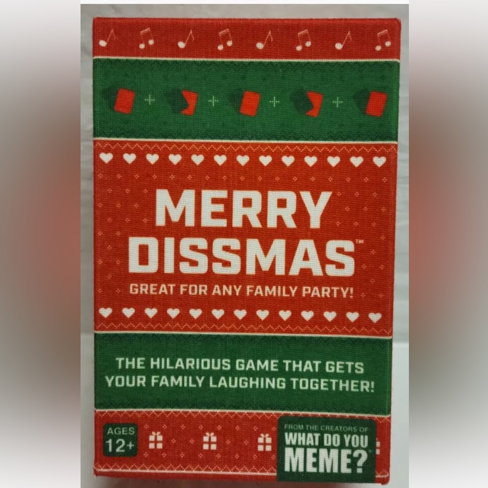Merry Dissmas Game Family Holiday Fun Party Ages 12+ Christmas What You Meme